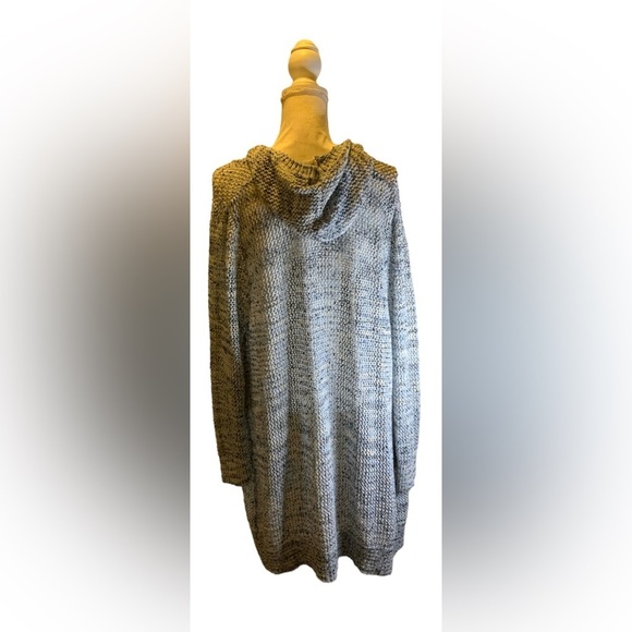 Avenue Duster - Picture 2 of 5